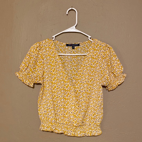 Flower Crop Top. XS - Picture 1 of 3